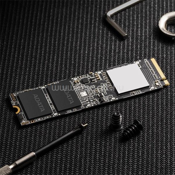 ADATA SSD 1TB M.2 2280 NVMe Gen3x4 SX8100