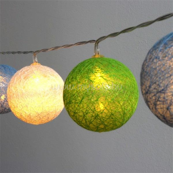 IRIS Gömb alakú 6cm/színes fonott/4,5m/zöld-kék-fehér/30db LED-es/USB-s fénydekoráció