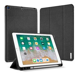 DUX DUCIS IPAD 9.7 (2018) / 9.7 (2017) DUX DUCIS DOMO tok álló, bőr hatású aktív FLIP, ceruza tartó, FEKETE GP-86230 small