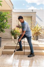 KARCHER K2 Premium EU magasnyomású mosó 1.673-537.0 small