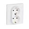 LEGRAND 764534 Niloé fehér 2x2P+F csatlakozóaljzat LEGRAND_764534 small