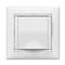 LEGRAND 774422 Valena fehér 2P+F földelt csatlakozóaljzat csapófedéllel LEGRAND_774422 small