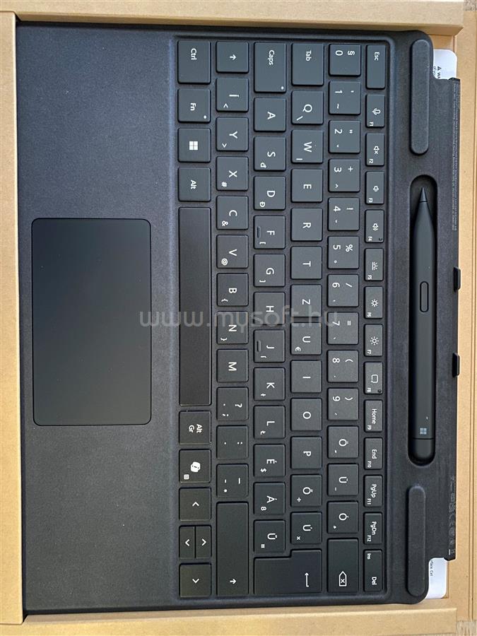 MICROSOFT Surface Pro Signature billentyűzet+ Surface Slim Pen 2 (magyar, fekete)