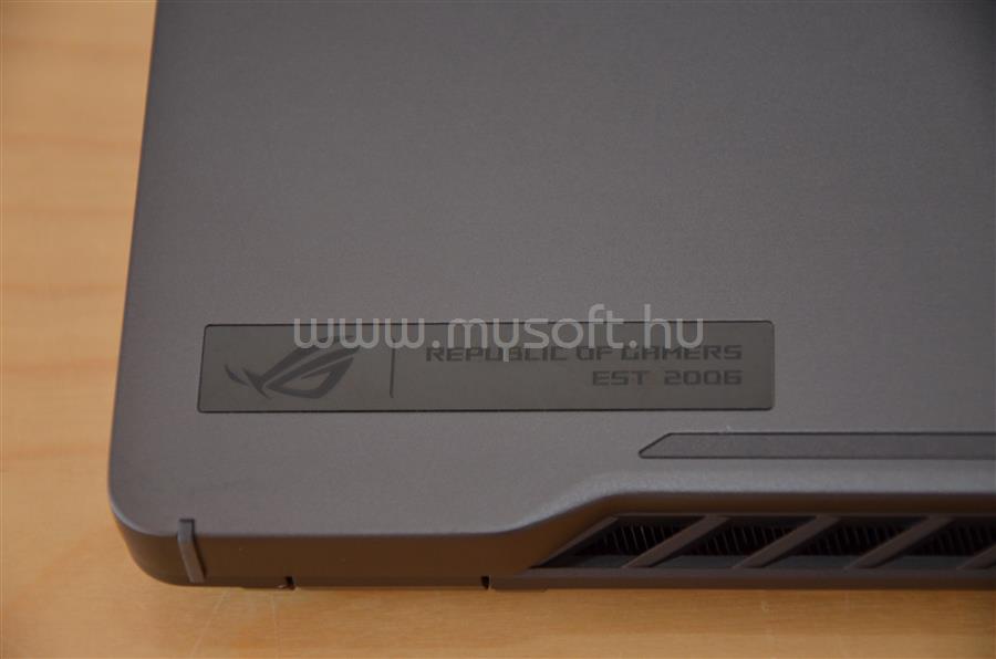 ASUS ROG ZEPHYRUS G14 GA401IU-HA241T (sötétszürke) GA401IU-HA241T_32GBW10PN1000SSD_S original
