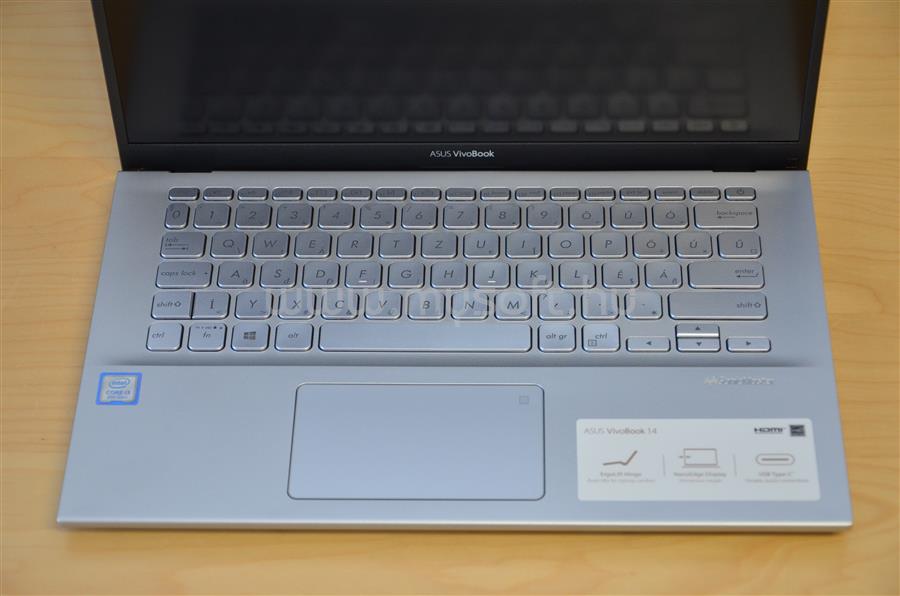 ASUS VivoBook S14 S412FA-EB612TC  (ezüst - numpad) S412FA-EB612TC_12GBW10PN250SSDH1TB_S original