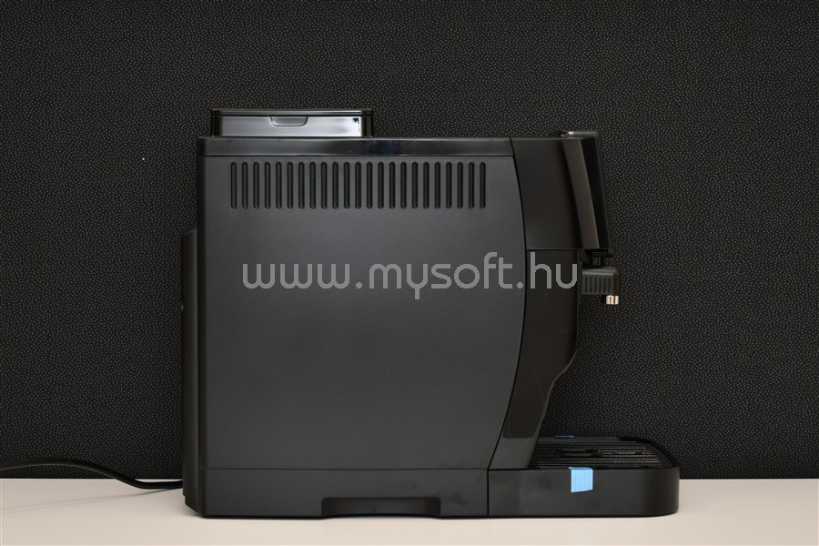 DELONGHI ECAM220.60.B Magnifica S automata 2 személyes kávéfőző, őrlési fokozatok: 13, tartály: 1,8 l, Fekete [BEMUTATÓ DARAB] DELONGHI_ECAM220.60.B_B01 original