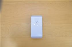 UBIQUITI Acces Point - NanoStation M5 Loco 150Mbit 802.11 a/n LOCOM5 small