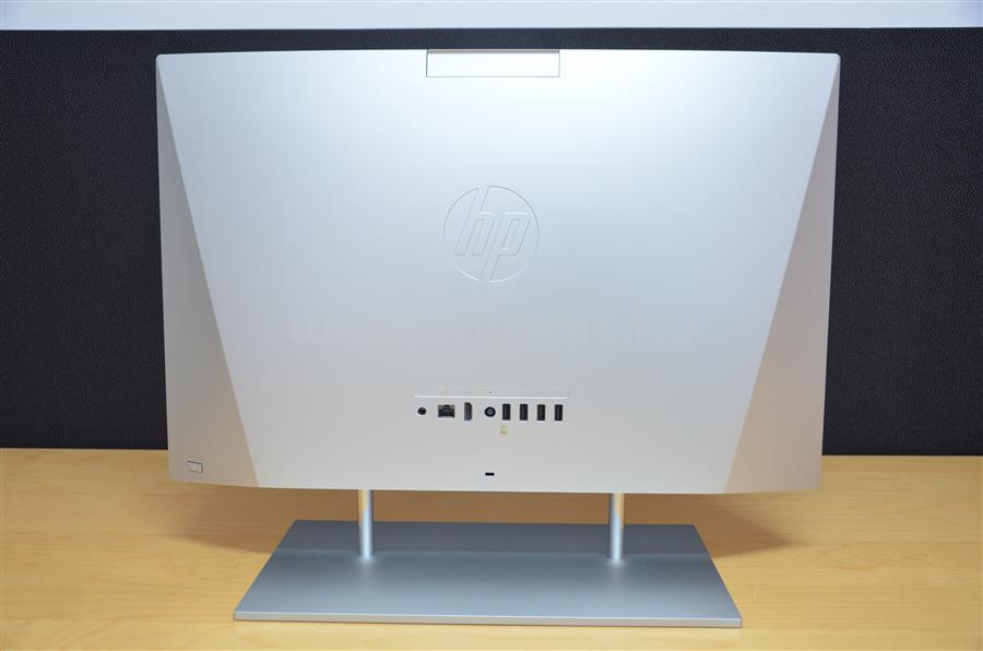 HP 24-dp1005nn All-In-One PC (Natural Silver) 23,8