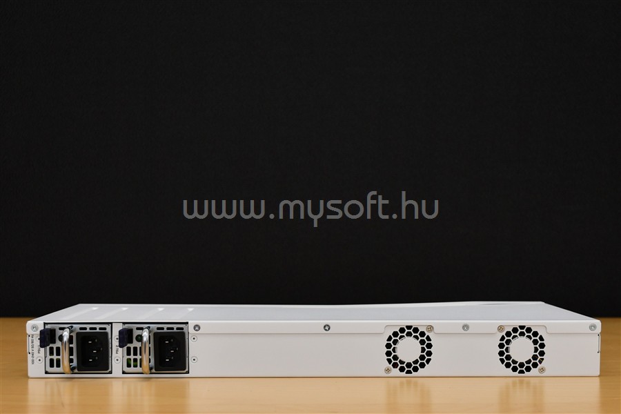 MIKROTIK CCR2004-16G-2S+ 16xGbE LAN 2x SFP+ port 19