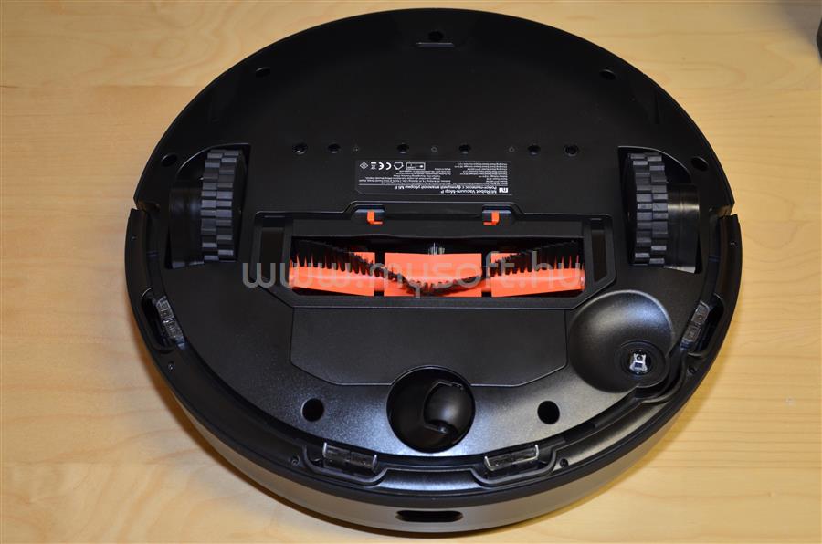 XIAOMI Mi Robot Vacuum-Mop Pro robotporszívó (fekete) SKV4109GL original